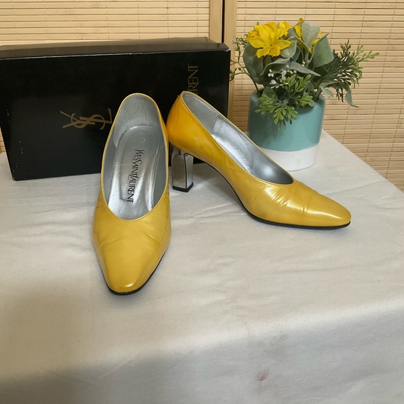 Yellow Yves Saint Laurent Women's Heels - Picture 1 of 12
